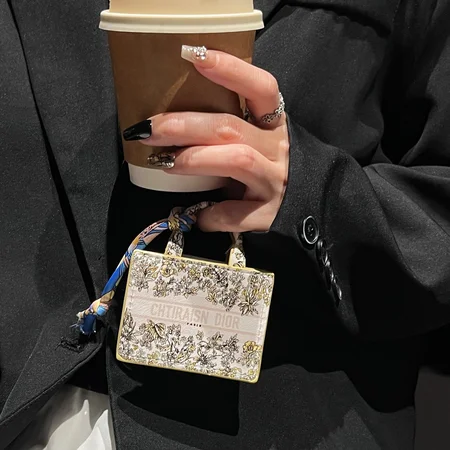 アイホンiphone17promax ケース ディオール dior 