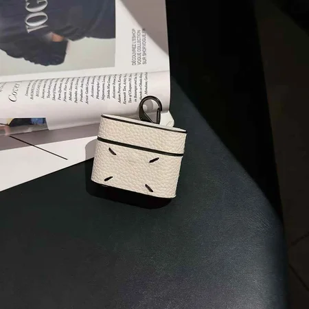 iphone17プラス maison margiela風 カバー 