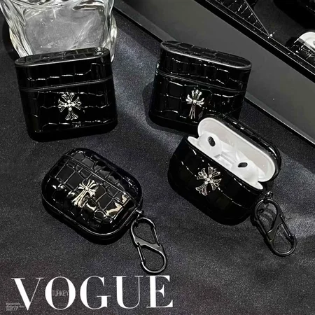 軽い アイフォーン17プラス chrome hearts ケース 