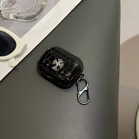 アイホン17pro カバー クロームハーツ風 