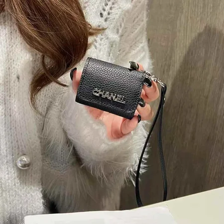 アイホン17プロ max chanel シャネル 収納ケース 