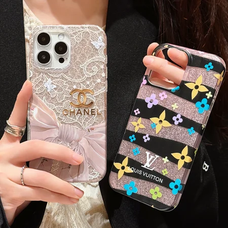 シャネル chanel スマホケース アイフォーン15 