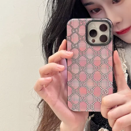 アイフォーン15 pro スマホケース  