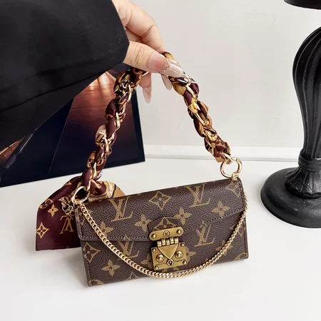 アイホン17プロ max グッチ gucci カバー 