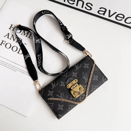 gucci グッチ iphone17 