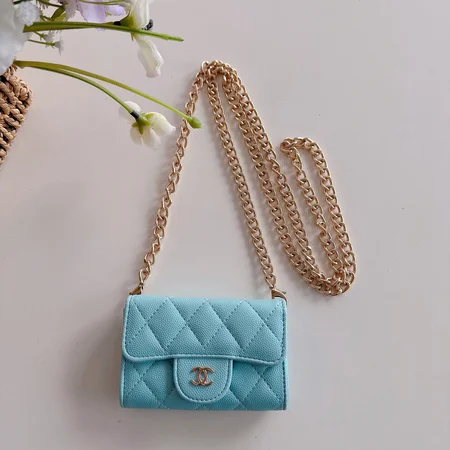 ブランド ケース iphoneiphone17 chanel 