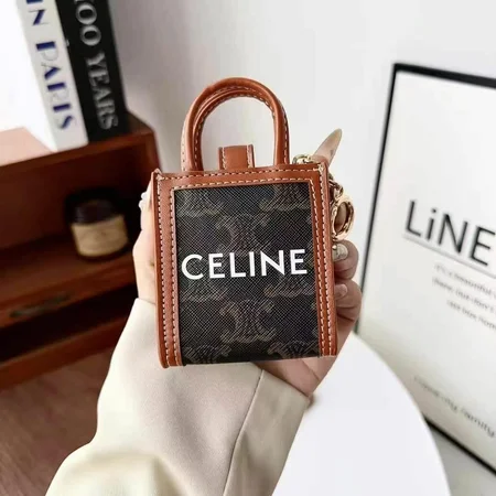 celine セリーヌ アイホンiphone17プロ 