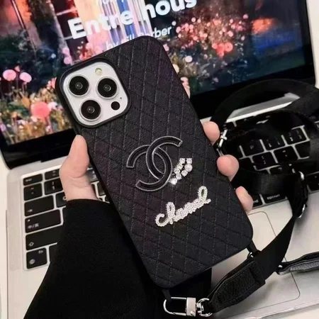 アイフォン 15 plus ケース シャネル風 
