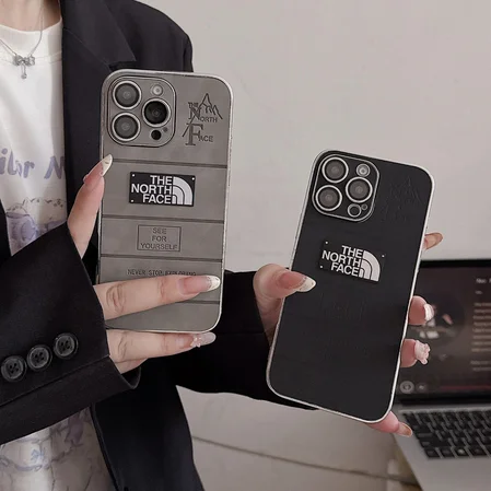 ハイブランド スマホケース アイフォン17プロ ザ・ノース・フェイス 