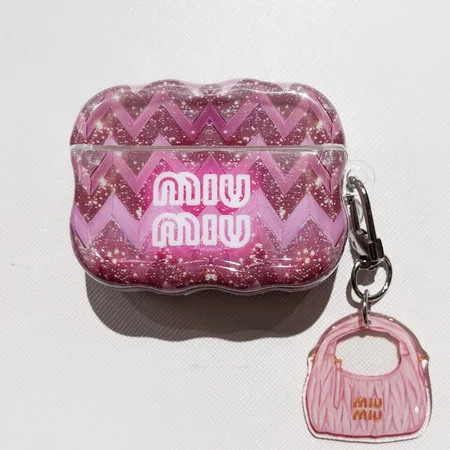 アイフォーンiphone17  カバー 