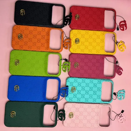 gucci グッチ アイフォン 15 pro 
