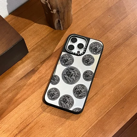 iphone17 ヴェルサーチ ケース 