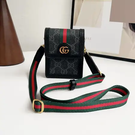 アイホン17プラス グッチ gucci 携帯ケース 