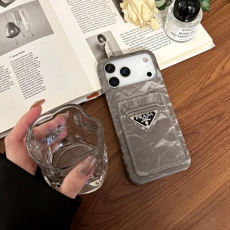 アイフォーン17プロ max スマホケース プラダ prada  