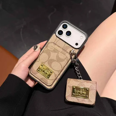 アイフォーン17プラス ケース コーチ coach  
