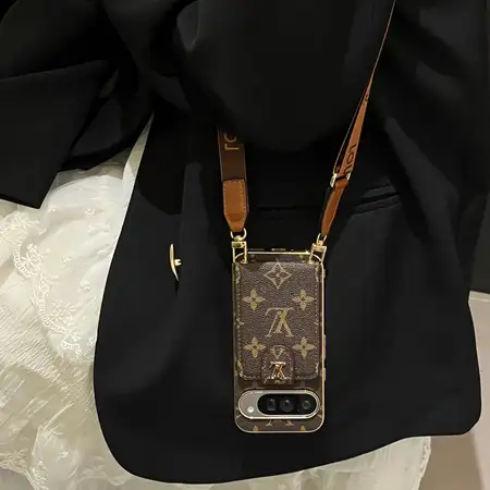 アイホン17プラス カバー グッチ gucci 