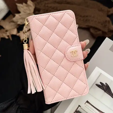 chanel シャネル 携帯ケース アイフォン 15 