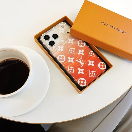 アイホン 15  ケース 