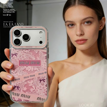 アイホン17 携帯ケース ミュウミュウ miumiu 