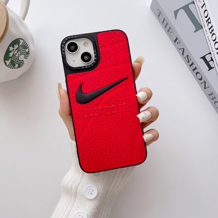 アイフォンiphone17 カバー nike 