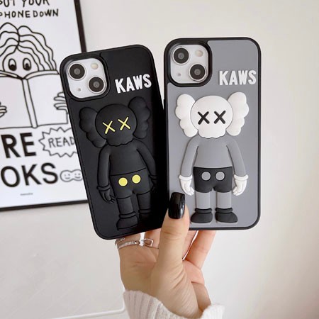 アイフォン17 携帯ケース kaws  おしゃれ