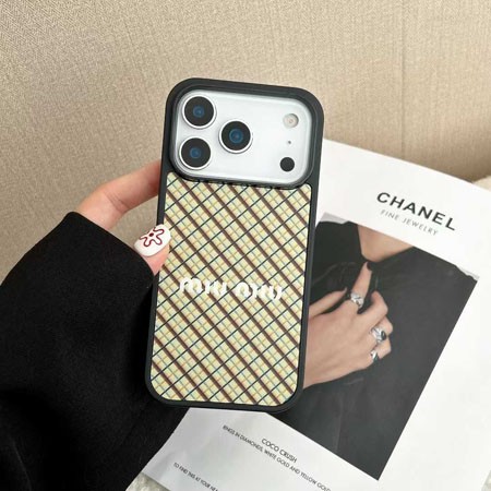 iphone17 miumiu風 カバー 