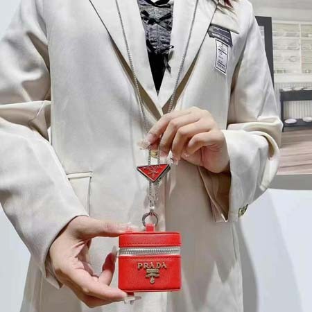 アイフォンiphone17プラス prada プラダ カバー 