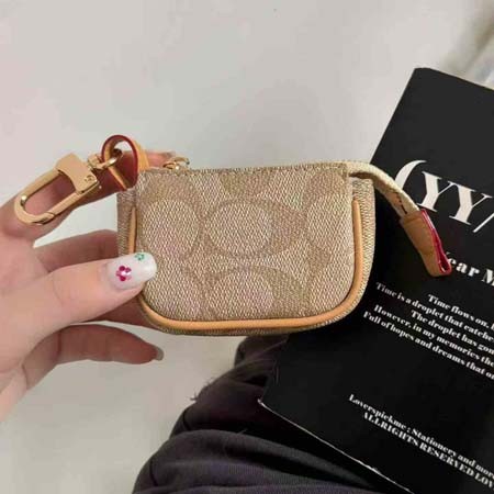 アイフォーン17 ケース coach風 
