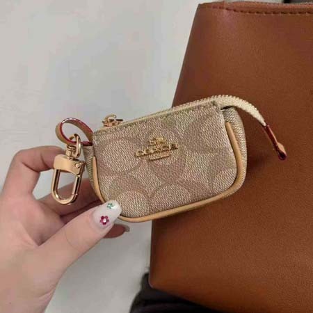 coach風 収納ケース アイフォーン18 