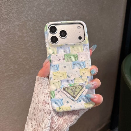 アイフォーン18プロ ケース prada 