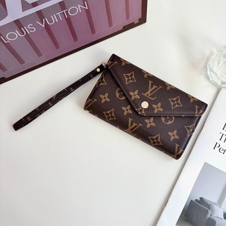アイフォーン18plus カバー gucci風 