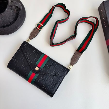 アイフォーンiphone18 gucci グッチ スマホケース 