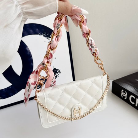 アイフォン18プロ スマホケース chanel シャネル 