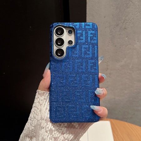 iphone18プロ フェンディ fendi 携帯ケース 