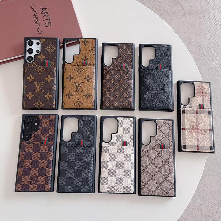 アイホン 15 plus ケースgucci