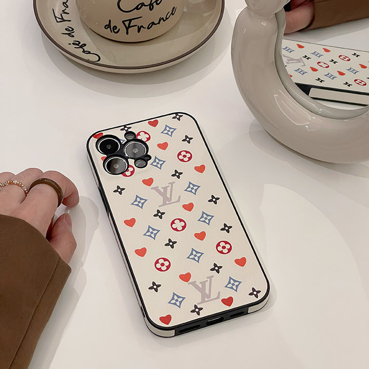    LV iPhone14 Plus かわいい 女性