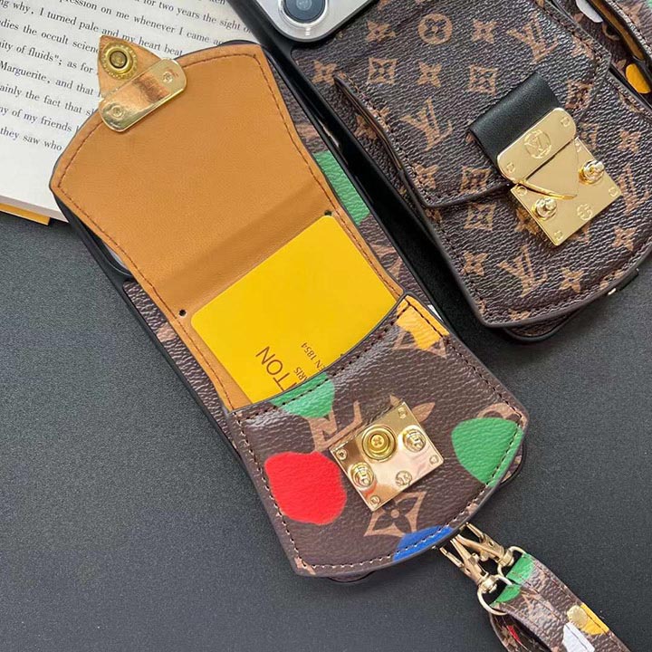 LV iphone15 plus カード収納 case