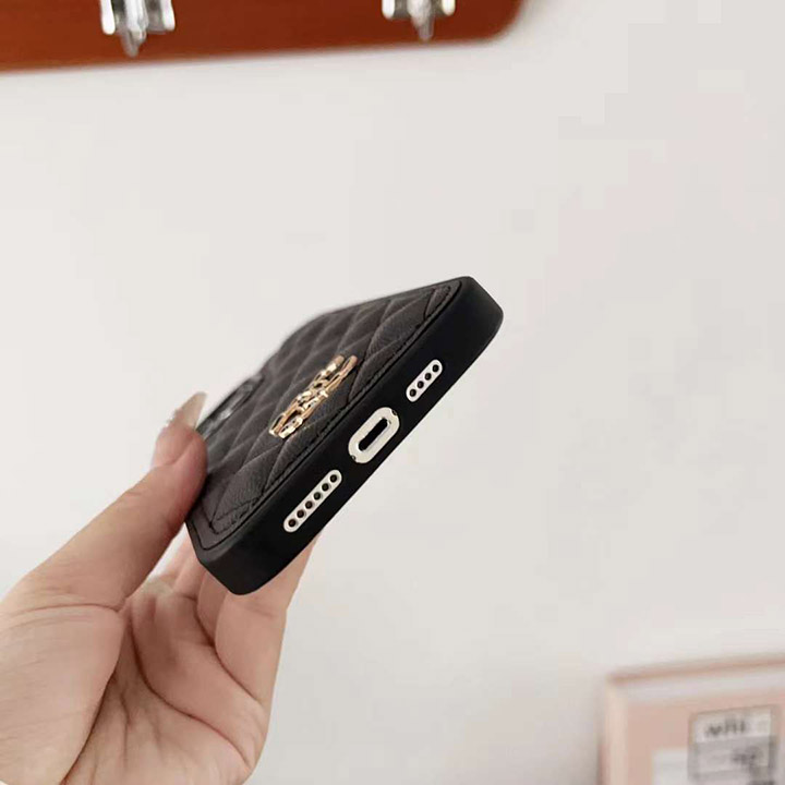 ブランド シャネル風 iphone17plus カバー 