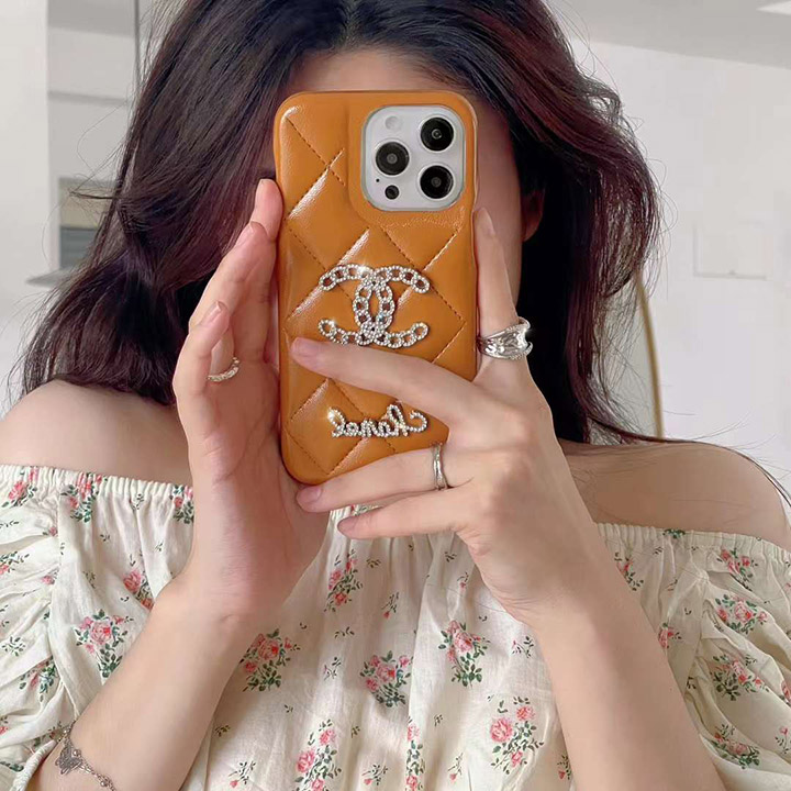 シャネル風 アイフォーン17プロ スマホケース 