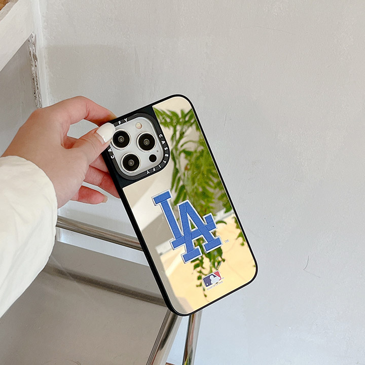 メジャーリーグベースボール iphone17プラス 
