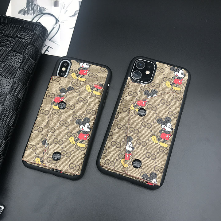 ブランド スマホケース iphone17プロ 