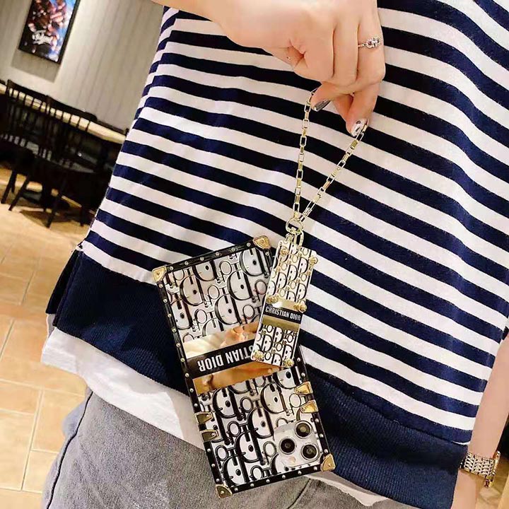 burberry バーバリー カバー アイフォン17plus  シリコン