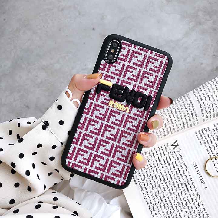 ハイブランド カバー アイフォン17プラス fendi フェンディ 