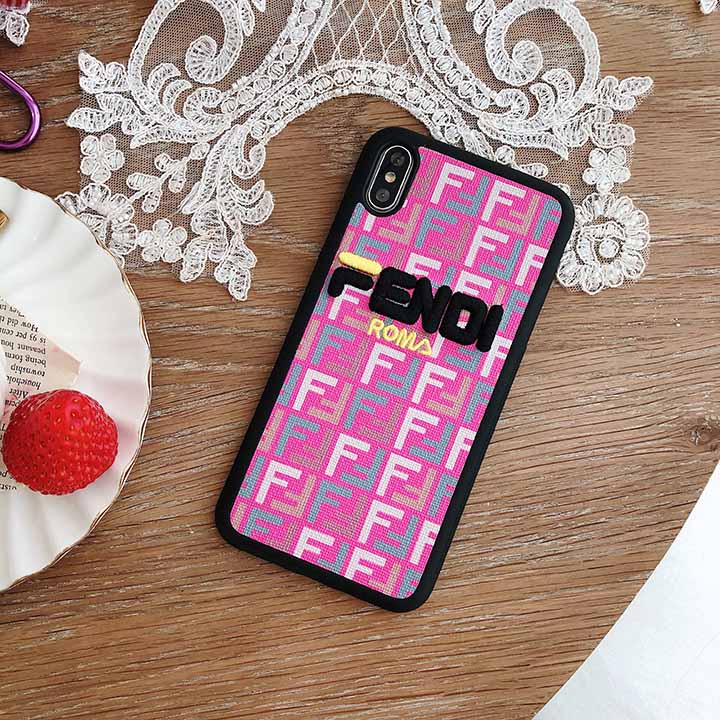 ブランド フェンディ アイフォン17 スマホケース 