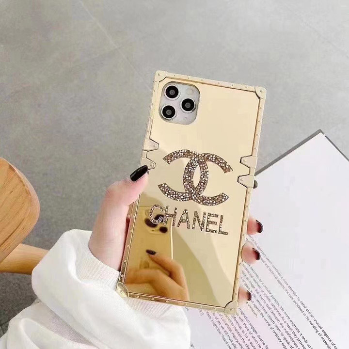 アイフォン17 chanel風 ケース 