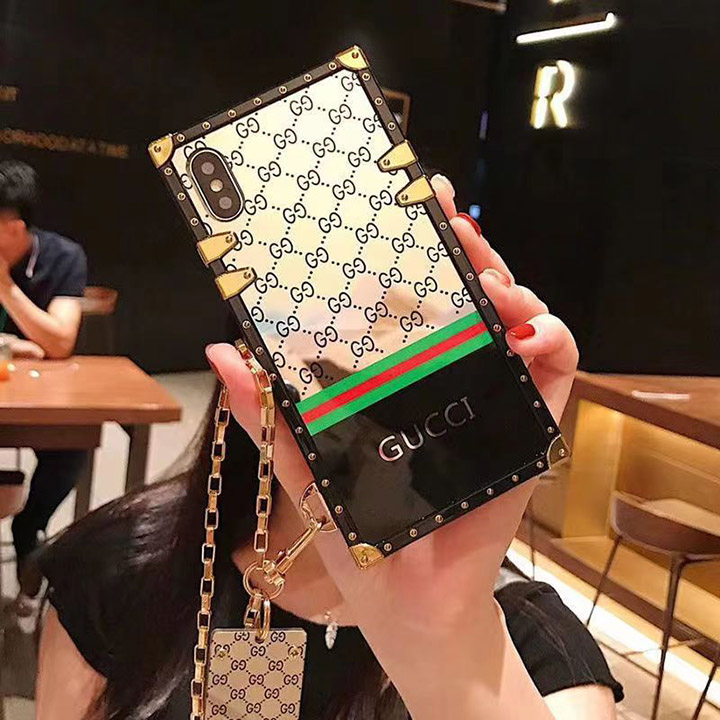 シャネル風 アイフォン17 