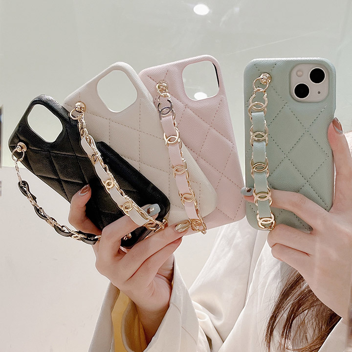 アイフォーン17プロ スマホケース シャネル 
