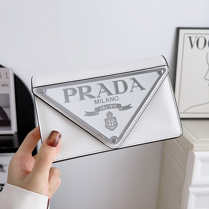 ハイブランド prada プラダ iphone17pro スマホケース 