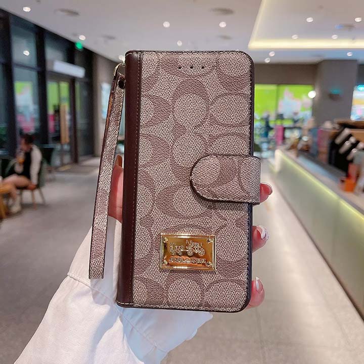 アイホン17プラス coach ケース 