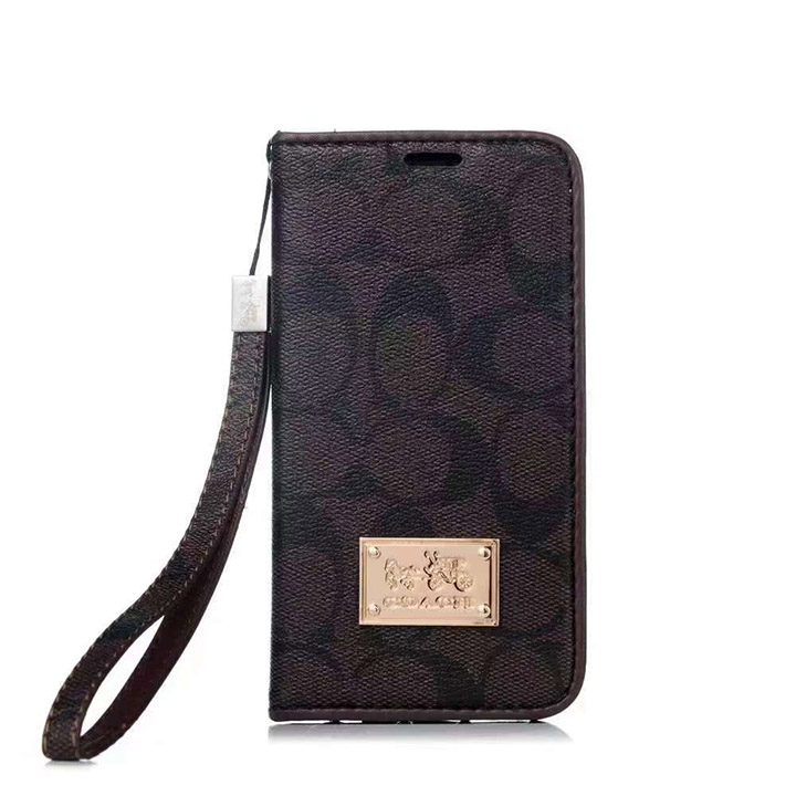 コーチ coach  アイフォン17 